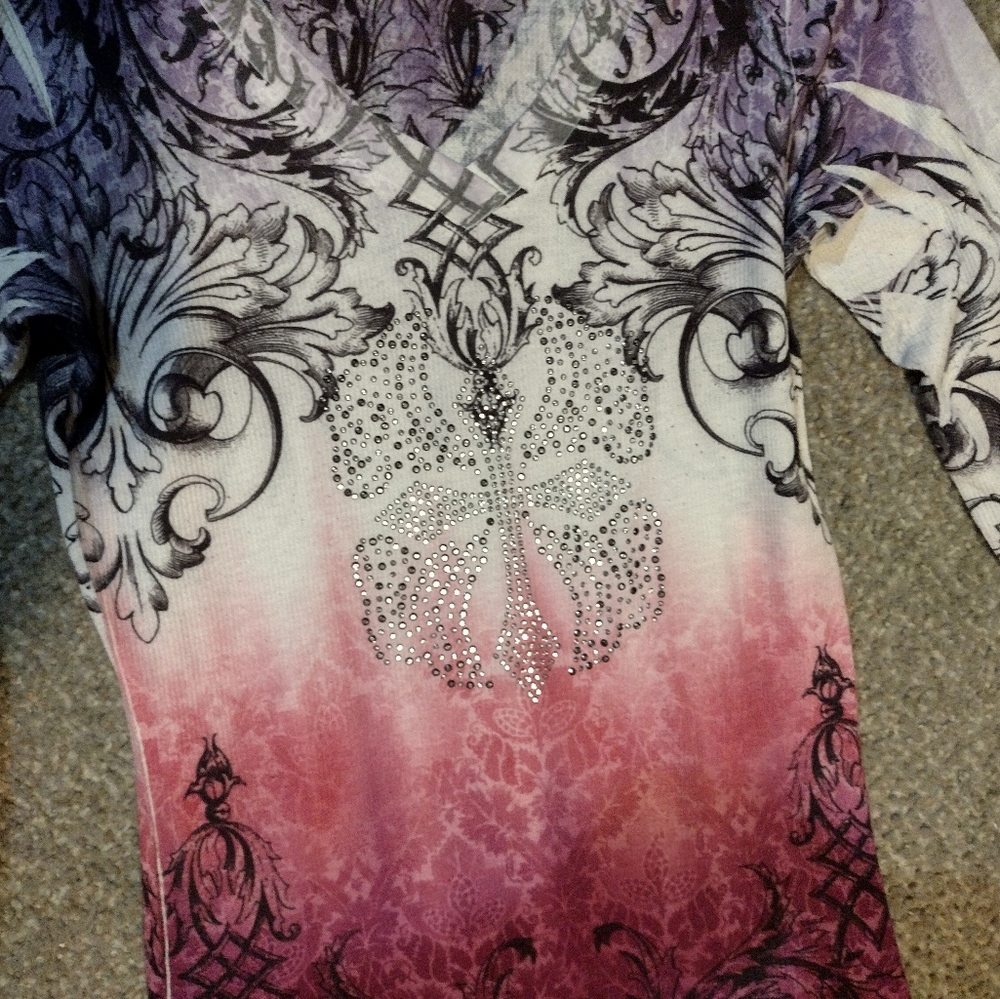 Embellished long sleeved top - Picture 9 of 14
